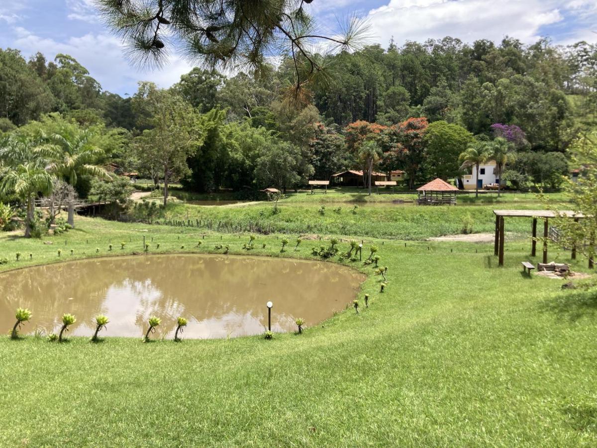Pousada Colar De Ouro Chales Cunha Exterior foto