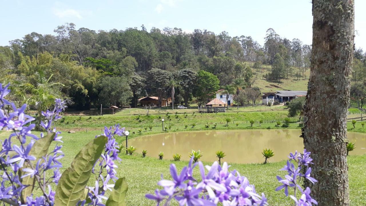Pousada Colar De Ouro Chales Cunha Exterior foto