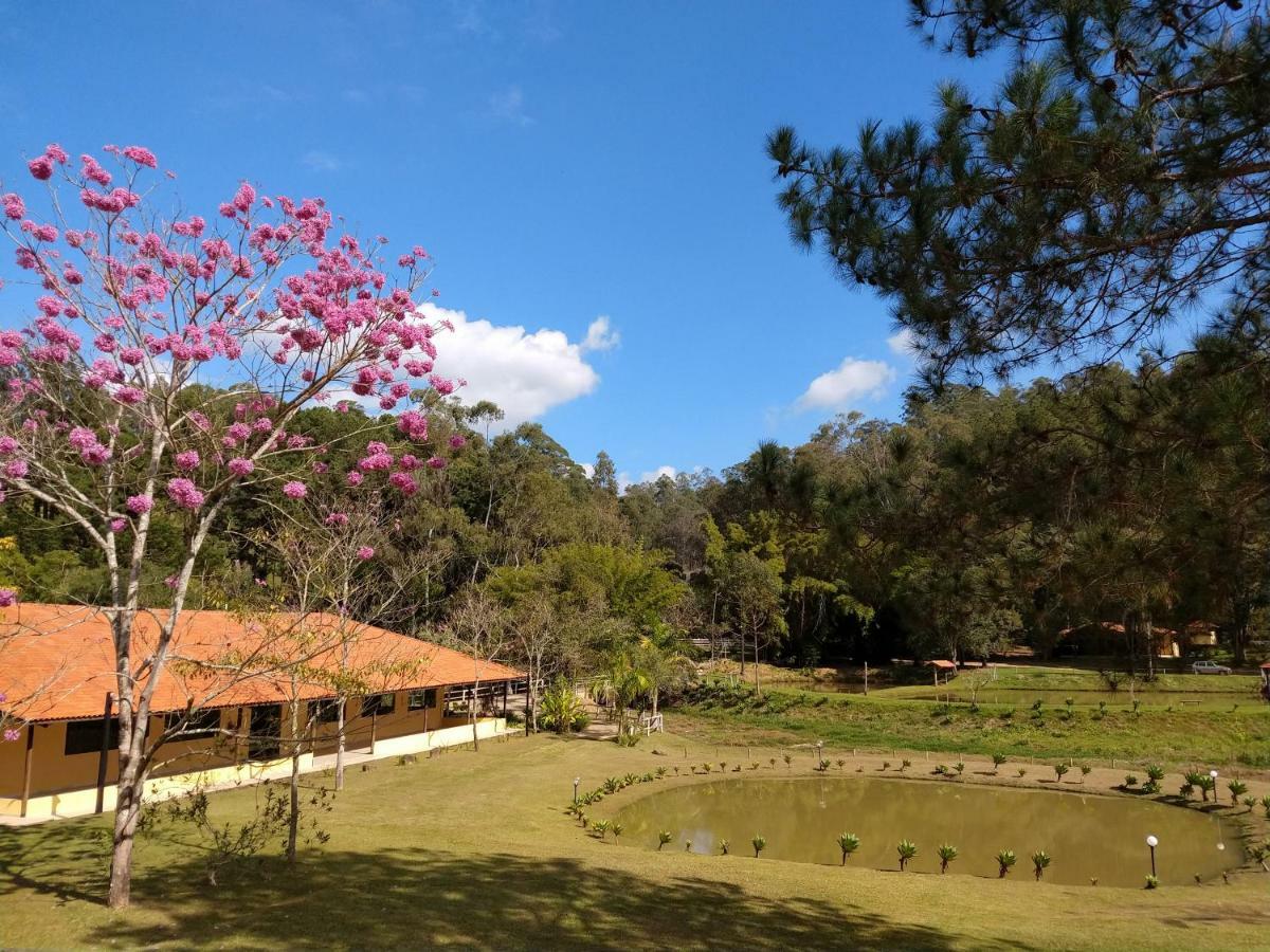 Pousada Colar De Ouro Chales Cunha Exterior foto